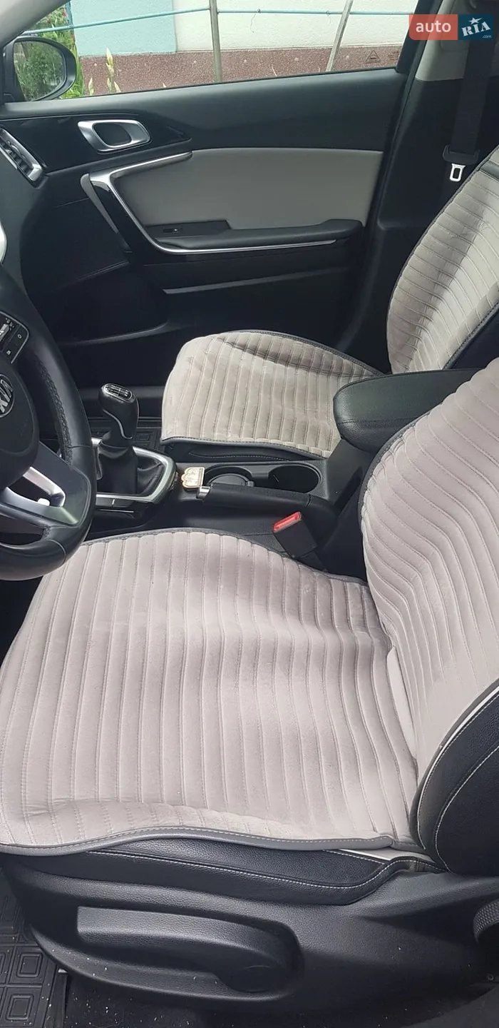 2021 Kia Cee'd - мініатюра 8