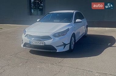Хэтчбек Kia Ceed 2022 в Львове