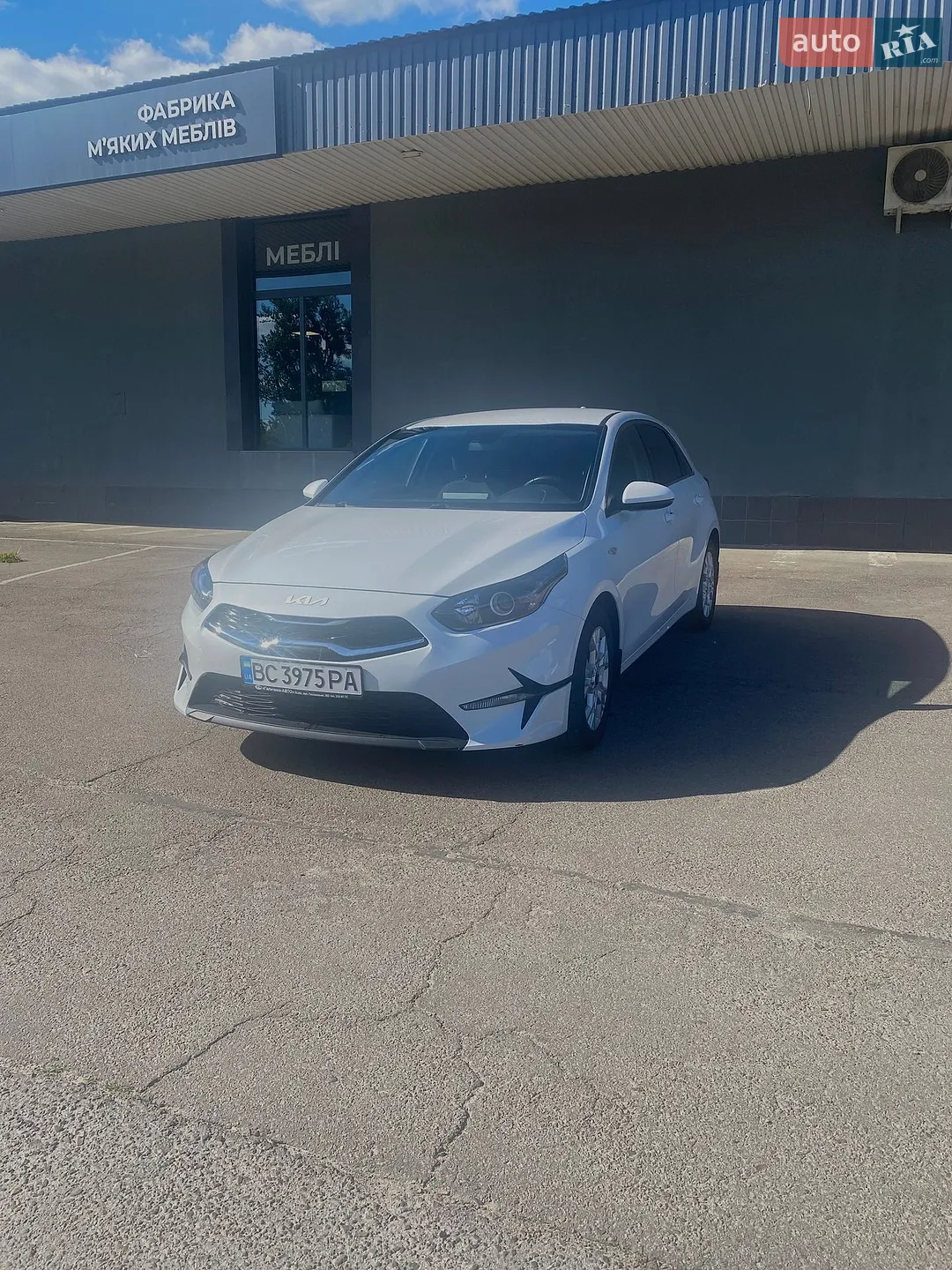 2022 Kia Cee'd - мініатюра 2