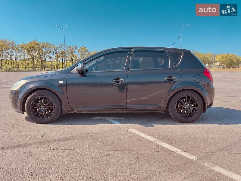 Хэтчбек Kia Ceed 2008 в Днепре фото 9 Хэтчбек Kia Ceed 2008 в Днепре