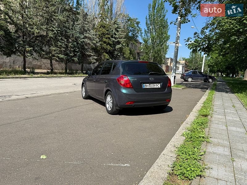 Хетчбек Kia Ceed 2008 в Миколаєві