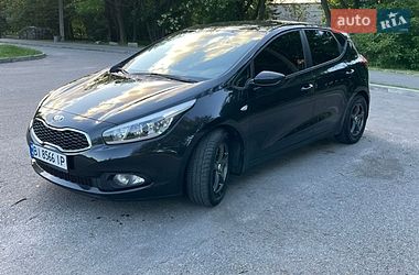 Хэтчбек Kia Ceed 2013 в Полтаве