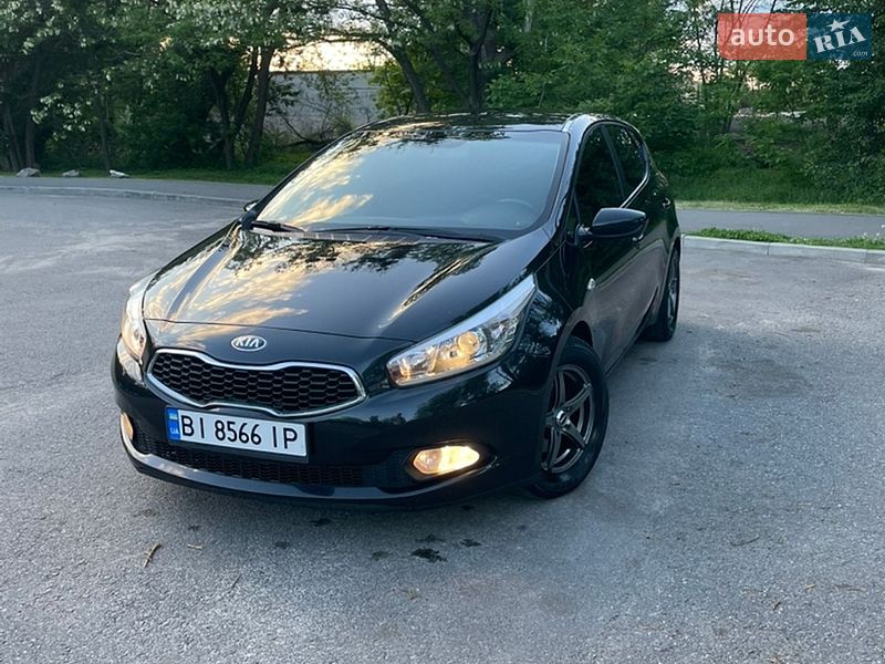 Хэтчбек Kia Ceed 2013 в Полтаве