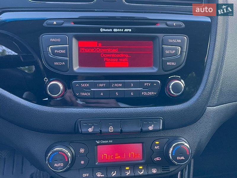 Хэтчбек Kia Ceed 2013 в Полтаве