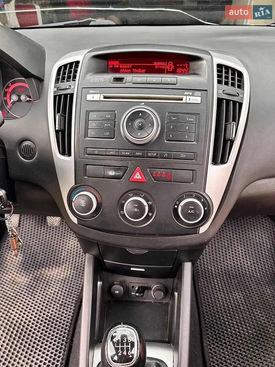 2011 Kia Cee'd - мініатюра 3