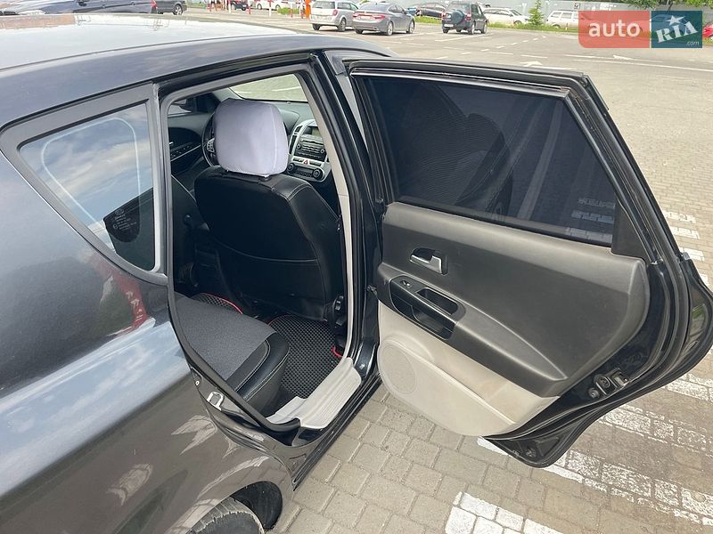 Хэтчбек Kia Ceed 2008 в Одессе