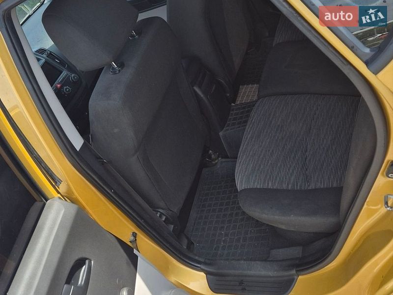 Хэтчбек Kia Ceed 2009 в Тячеве