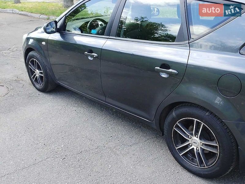 Универсал Kia Ceed 2009 в Днепре