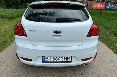 Хетчбек Kia Ceed 2008 в Полтаві