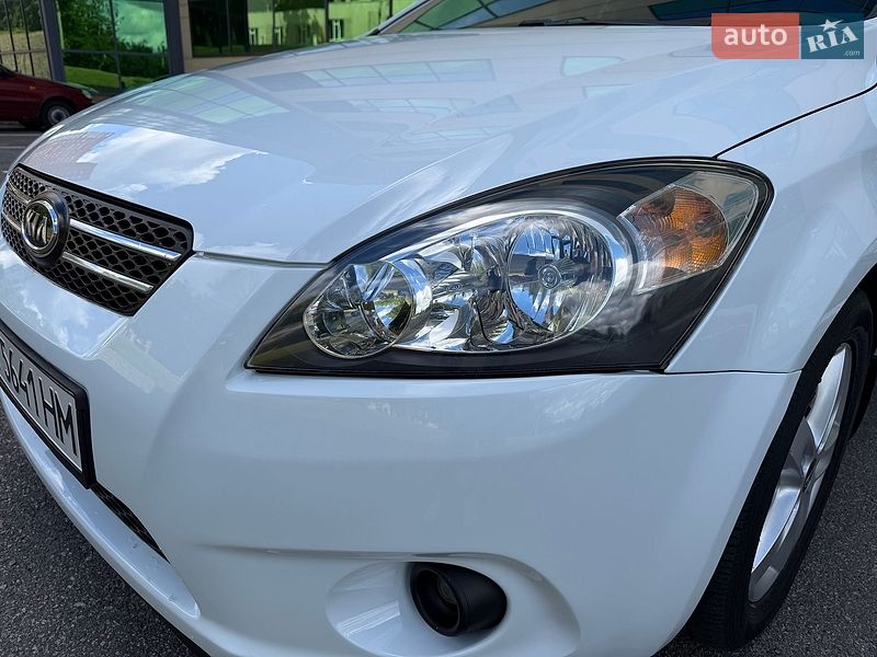 Хетчбек Kia Ceed 2008 в Харкові