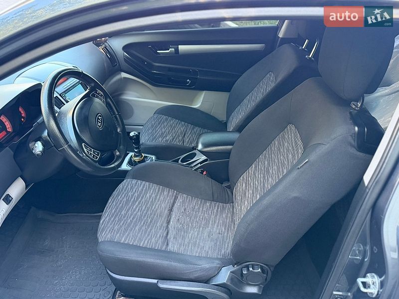 Хетчбек Kia Ceed 2008 в Одесі