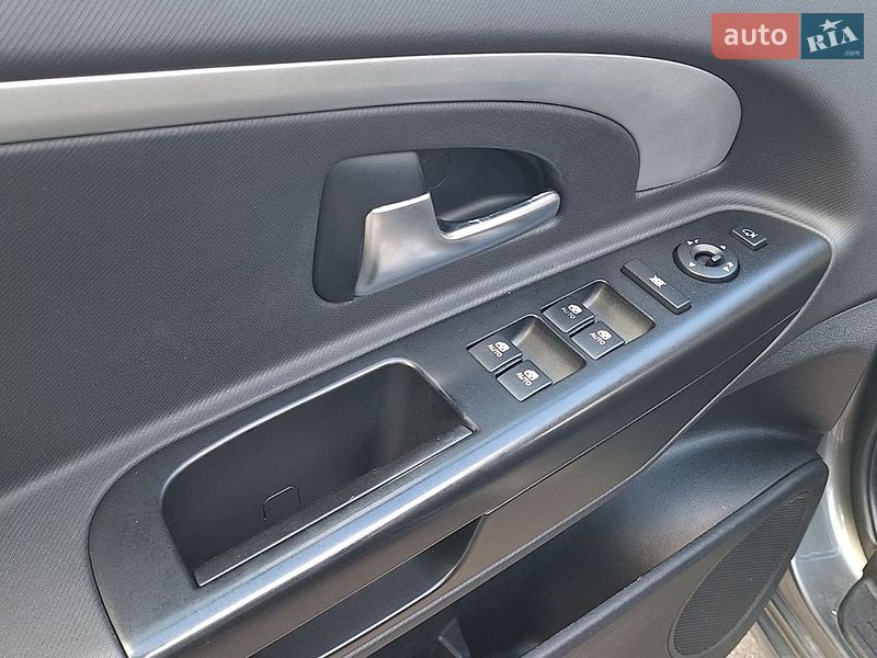 Универсал Kia Ceed 2011 в Виннице