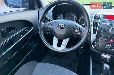 Універсал Kia Ceed 2010 в Кривому Розі