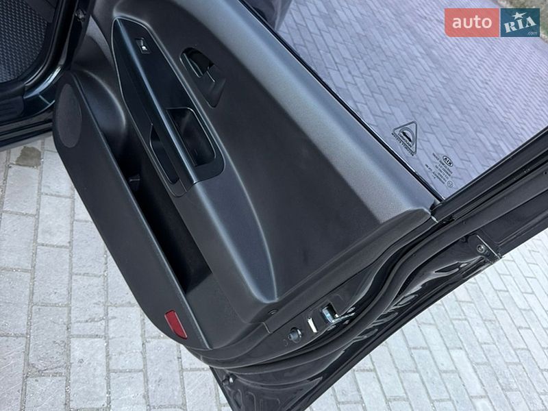 Універсал Kia Ceed 2010 в Кривому Розі