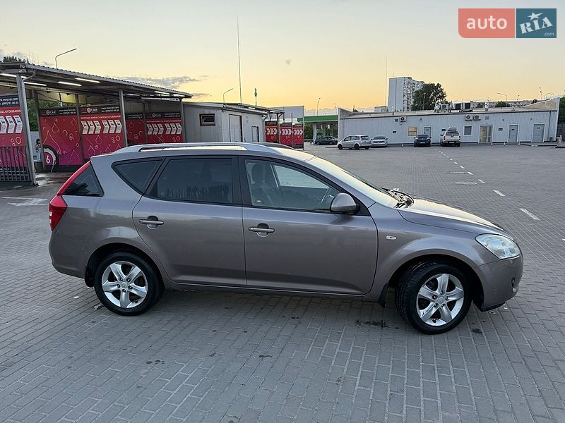 Универсал Kia Ceed 2008 в Киеве