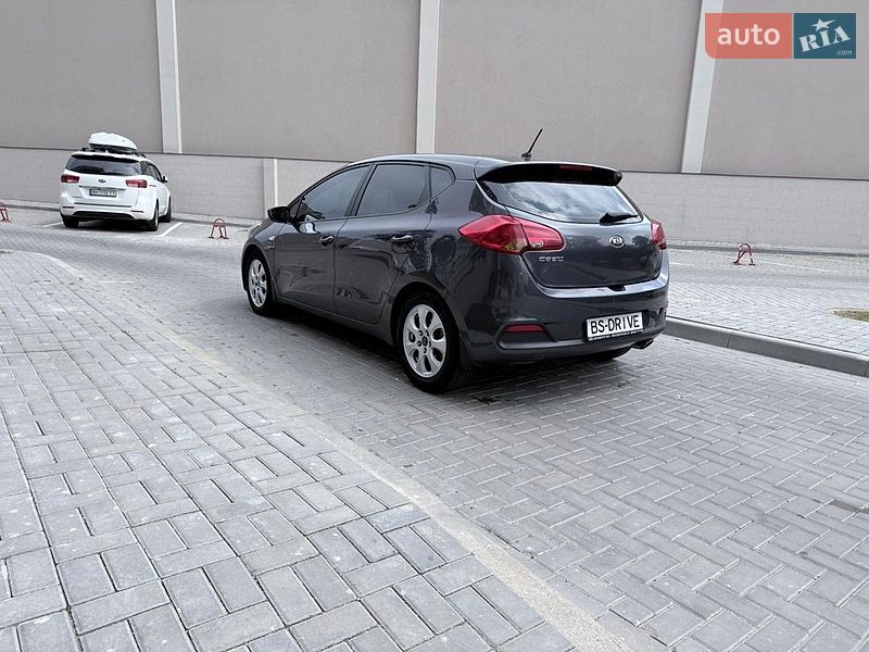 Хэтчбек Kia Ceed 2014 в Одессе
