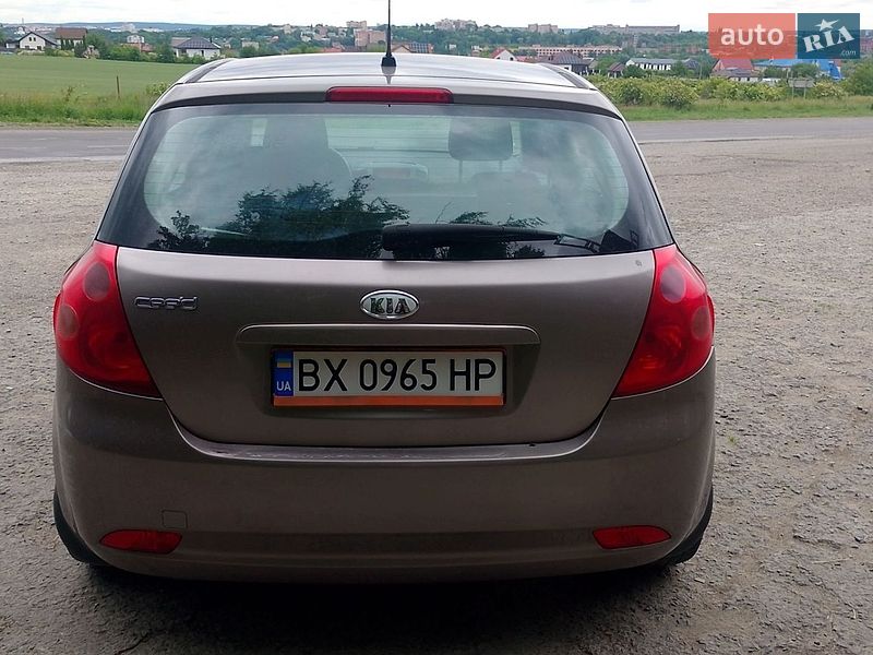 Хэтчбек Kia Ceed 2007 в Каменец-Подольском фото 11 Хэтчбек Kia Ceed 2007 в Каменец-Подольском