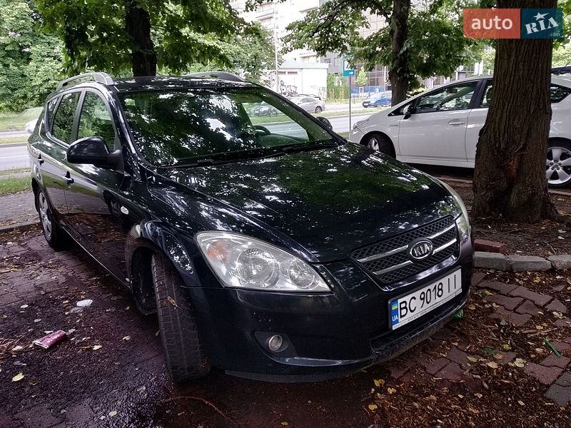 Універсал Kia Ceed 2008 в Стебнику