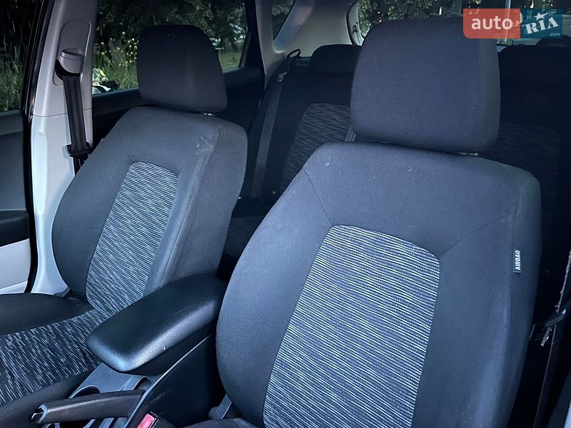 Хетчбек Kia Ceed 2008 в Києві