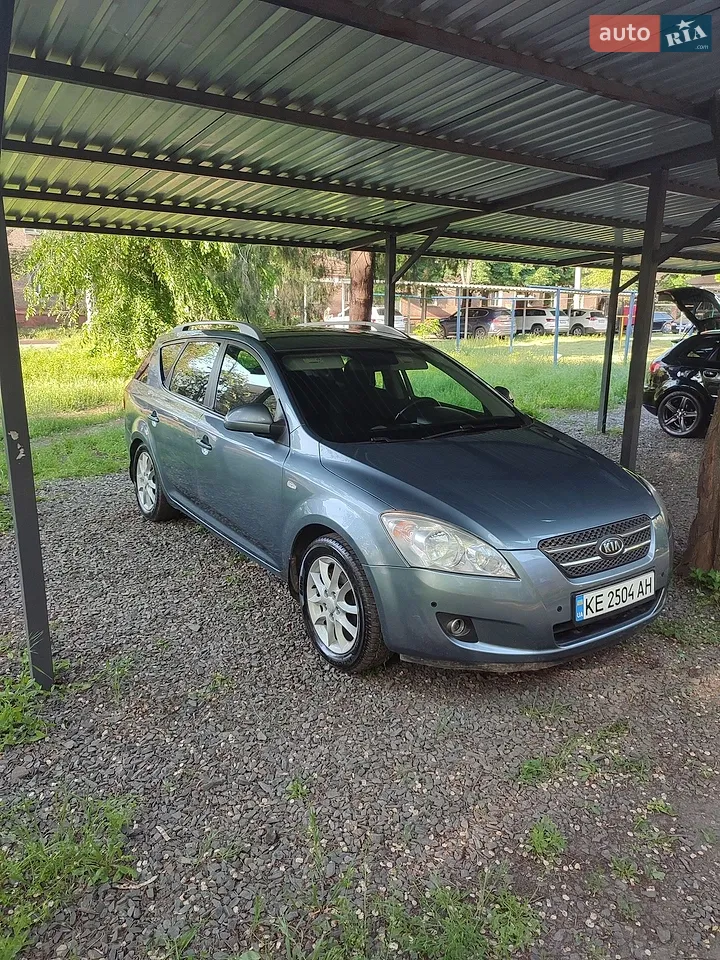 2010 Kia Cee'd - мініатюра 25