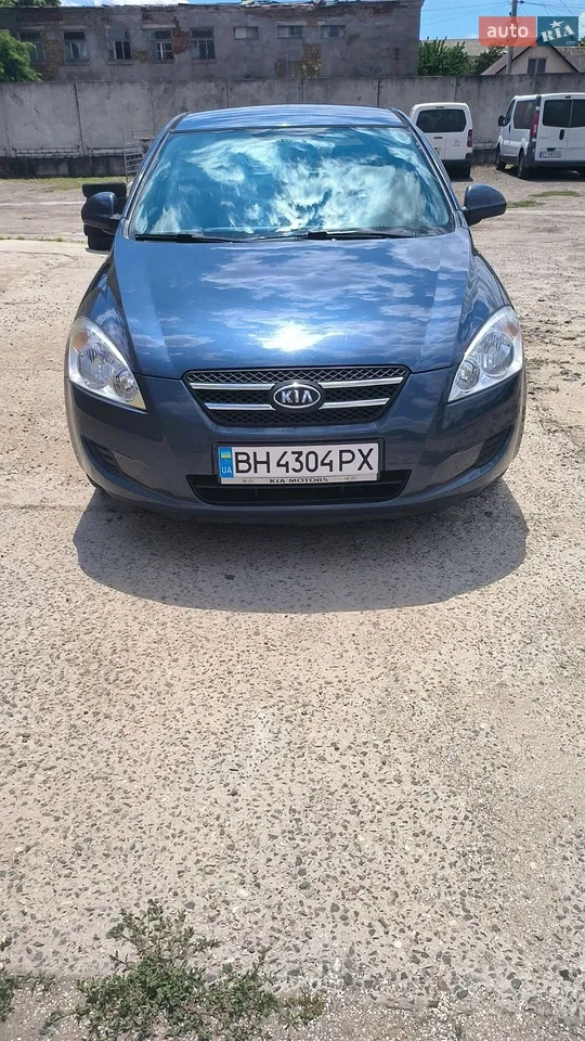 2010 Kia Cee'd - мініатюра 17