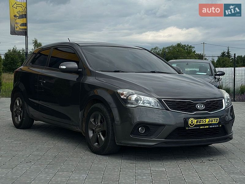 Kia Ceed 2011
