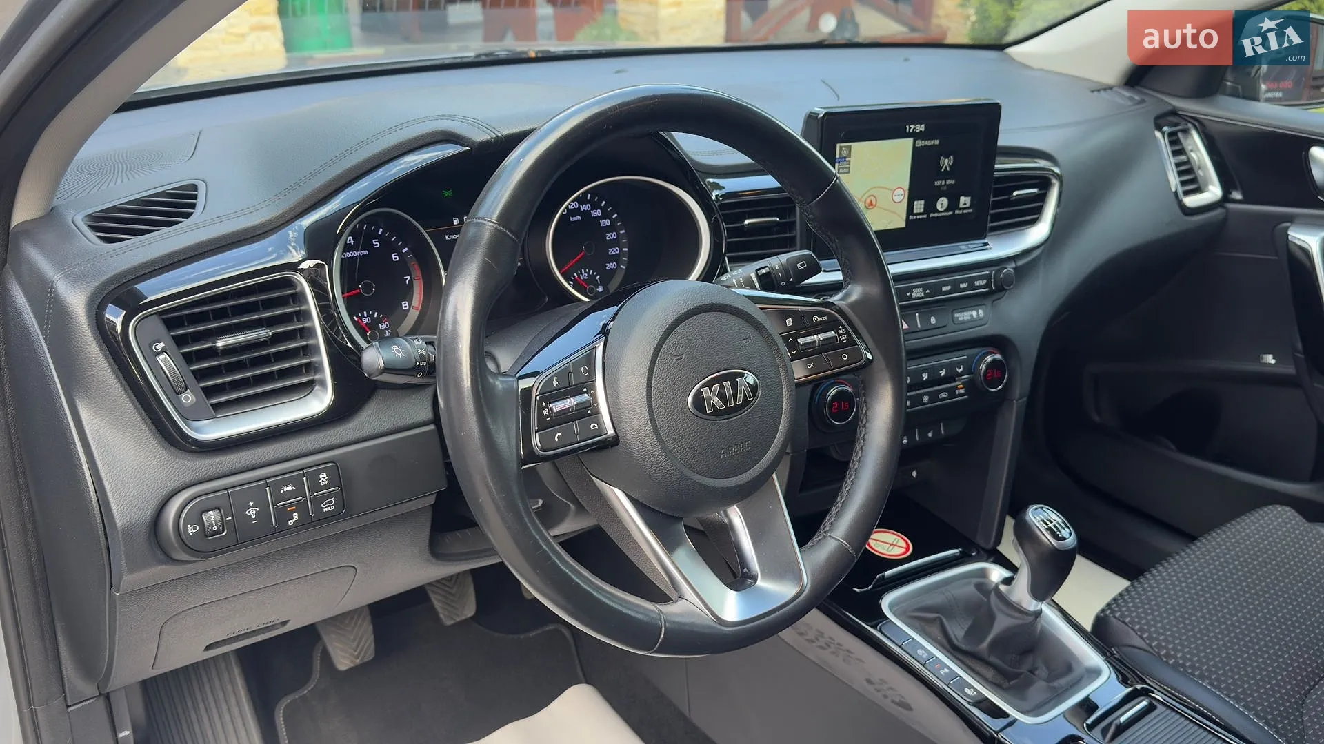 2018 Kia Cee'd - мініатюра 29
