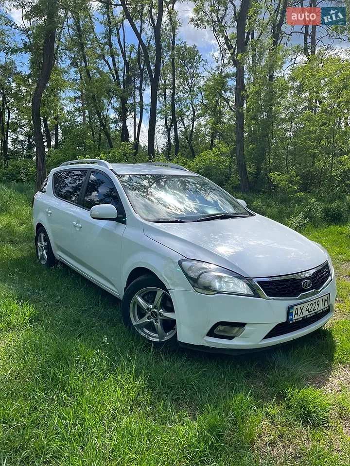 2011 Kia Cee'd - мініатюра 10