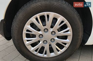 Хетчбек Kia Ceed 2012 в Хмельницькому