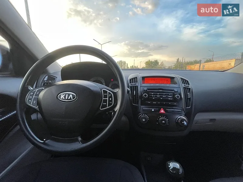 Kia Ceed 2007 VIN Y6LFF24127L000073 фото оголошення 18 з 55