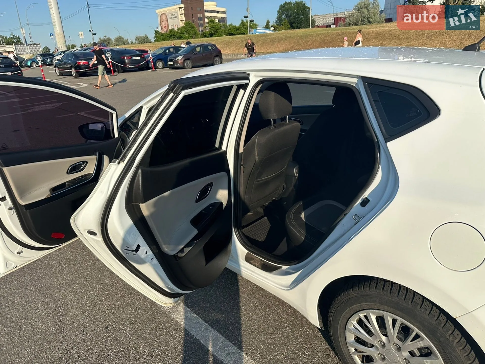 2012 Kia Cee'd - мініатюра 24