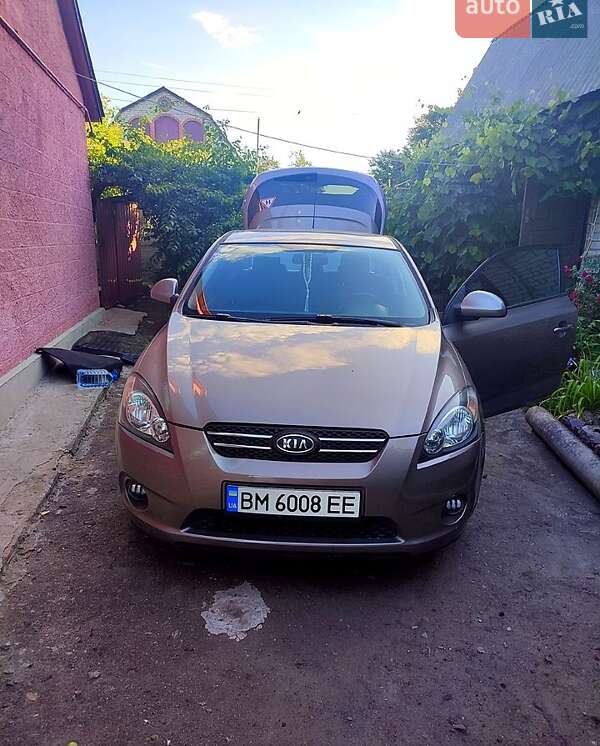 Хэтчбек Kia Ceed 2008 в Харькове