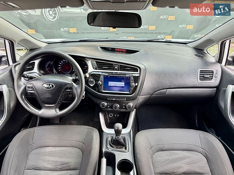 Хетчбек Kia Ceed 2016 в Харкові