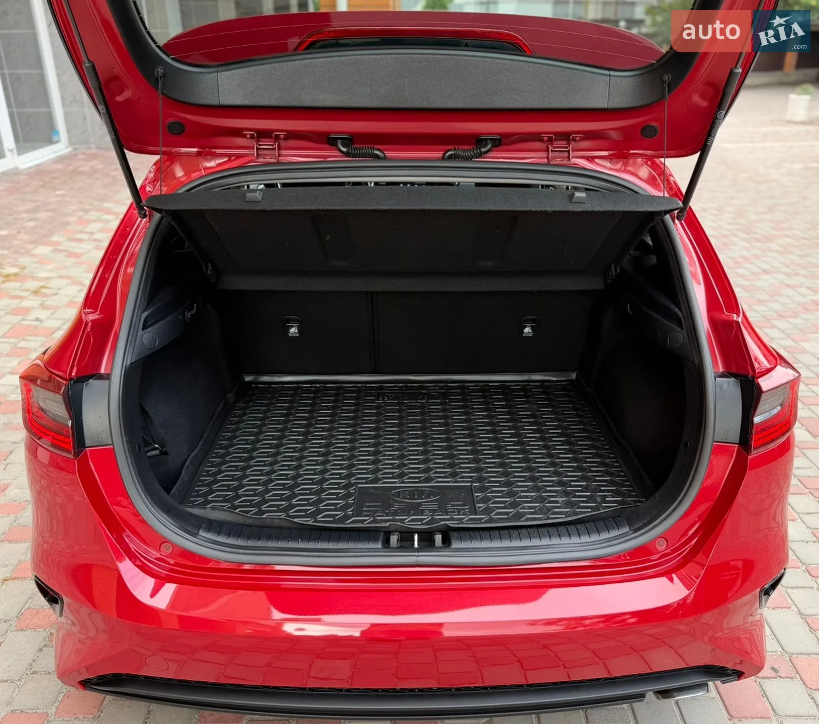 2018 Kia Cee'd - мініатюра 19