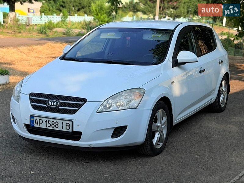 Kia Ceed, фото з оголошення