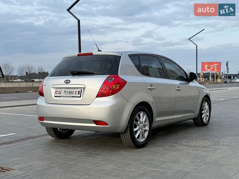 Хетчбек Kia Ceed 2007 в Луцьку фото 4 Хетчбек Kia Ceed 2007 в Луцьку