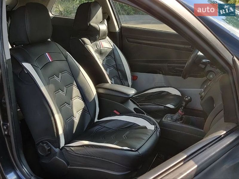 Хэтчбек Kia Ceed 2008 в Киеве