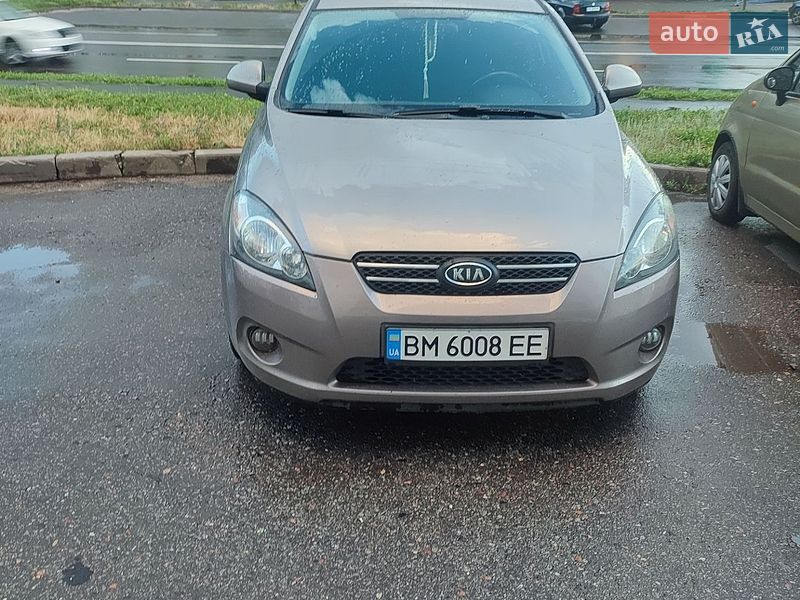 Хэтчбек Kia Ceed 2008 в Харькове