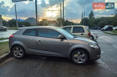 Хэтчбек Kia Ceed 2008 в Харькове