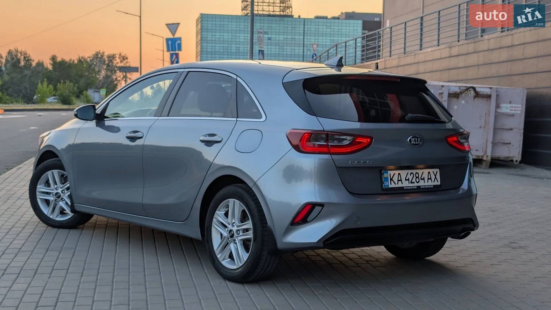 2019 Kia Cee'd - мініатюра 2