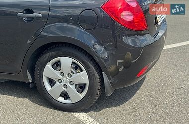 Хэтчбек Kia Ceed 2007 в Киеве