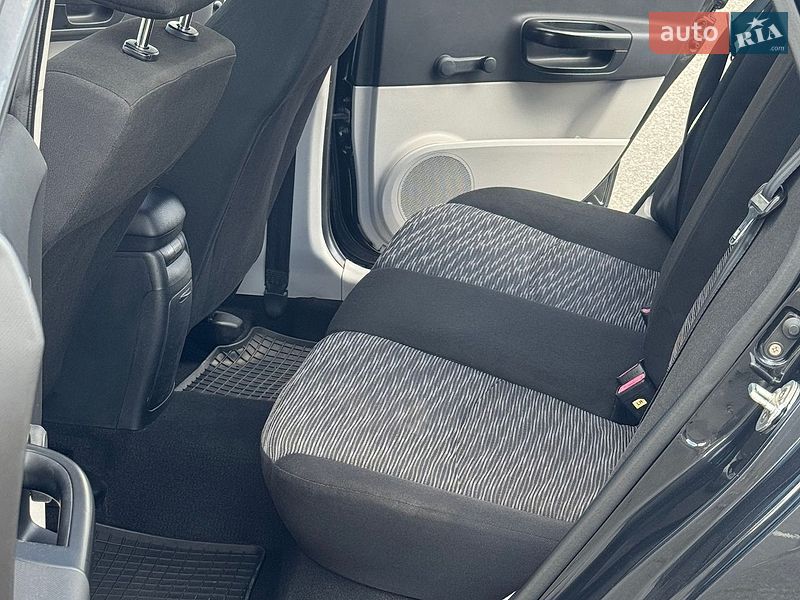 Хэтчбек Kia Ceed 2007 в Киеве