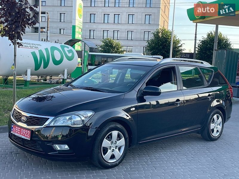 Kia Ceed 2012