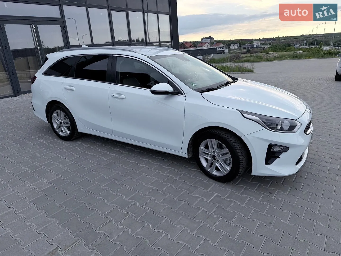 2020 Kia Cee'd - мініатюра 10
