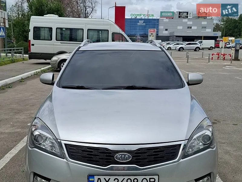 Kia Ceed 2011