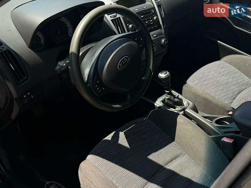 Універсал Kia Ceed 2008 в Одесі