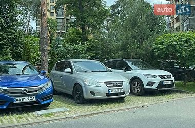 Хетчбек Kia Ceed 2008 в Києві