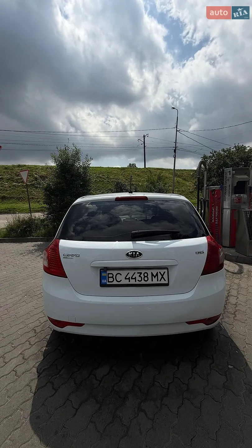 2012 Kia Cee'd - мініатюра 14