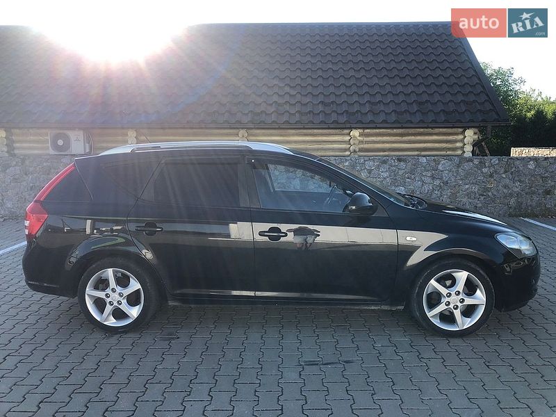 Універсал Kia Ceed 2008 в Іванові