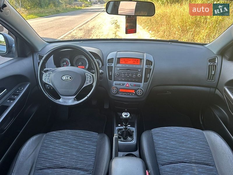 Универсал Kia Ceed 2009 в Киеве